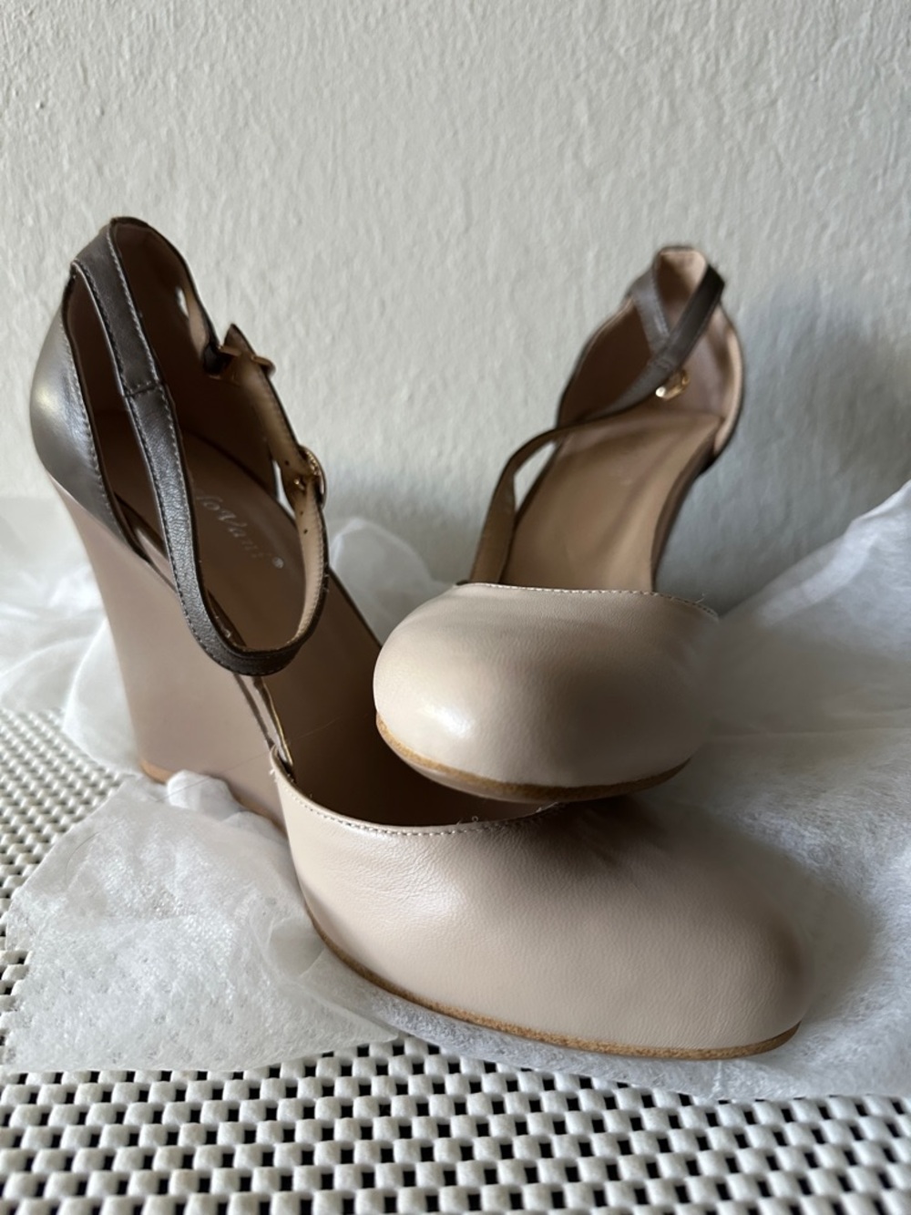 New Ankle-Strap Nude Real Leather Wedge Heels